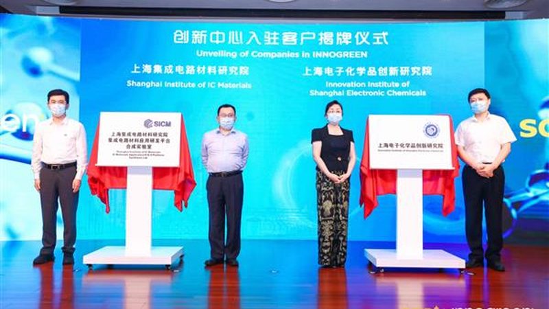 饲料防腐剂定制生产：揭秘其核心工艺与选择要点**