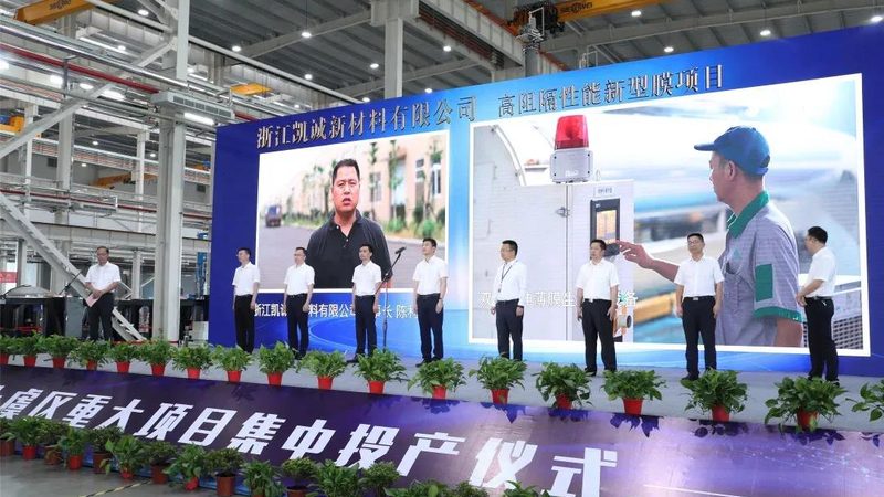 耐高温胶粘剂：揭秘其优缺点，助力选型决策